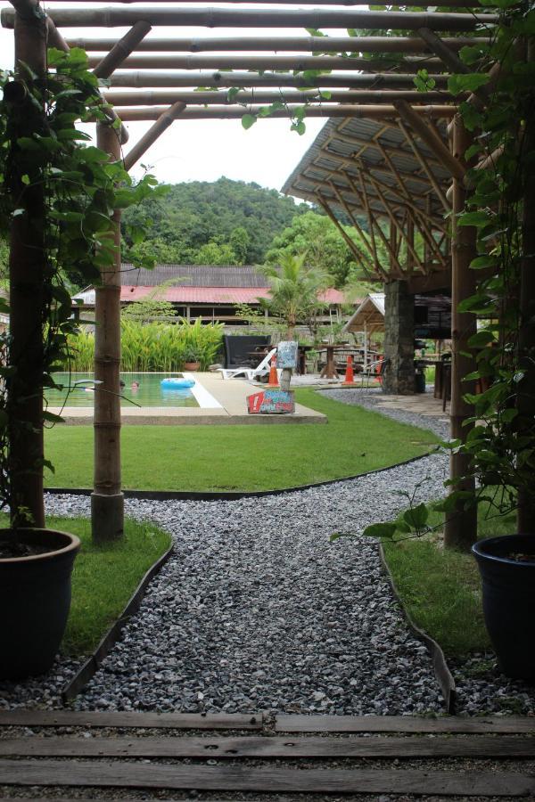 Bamboo Cottage Langkawi Pantai Cenang  Bagian luar foto